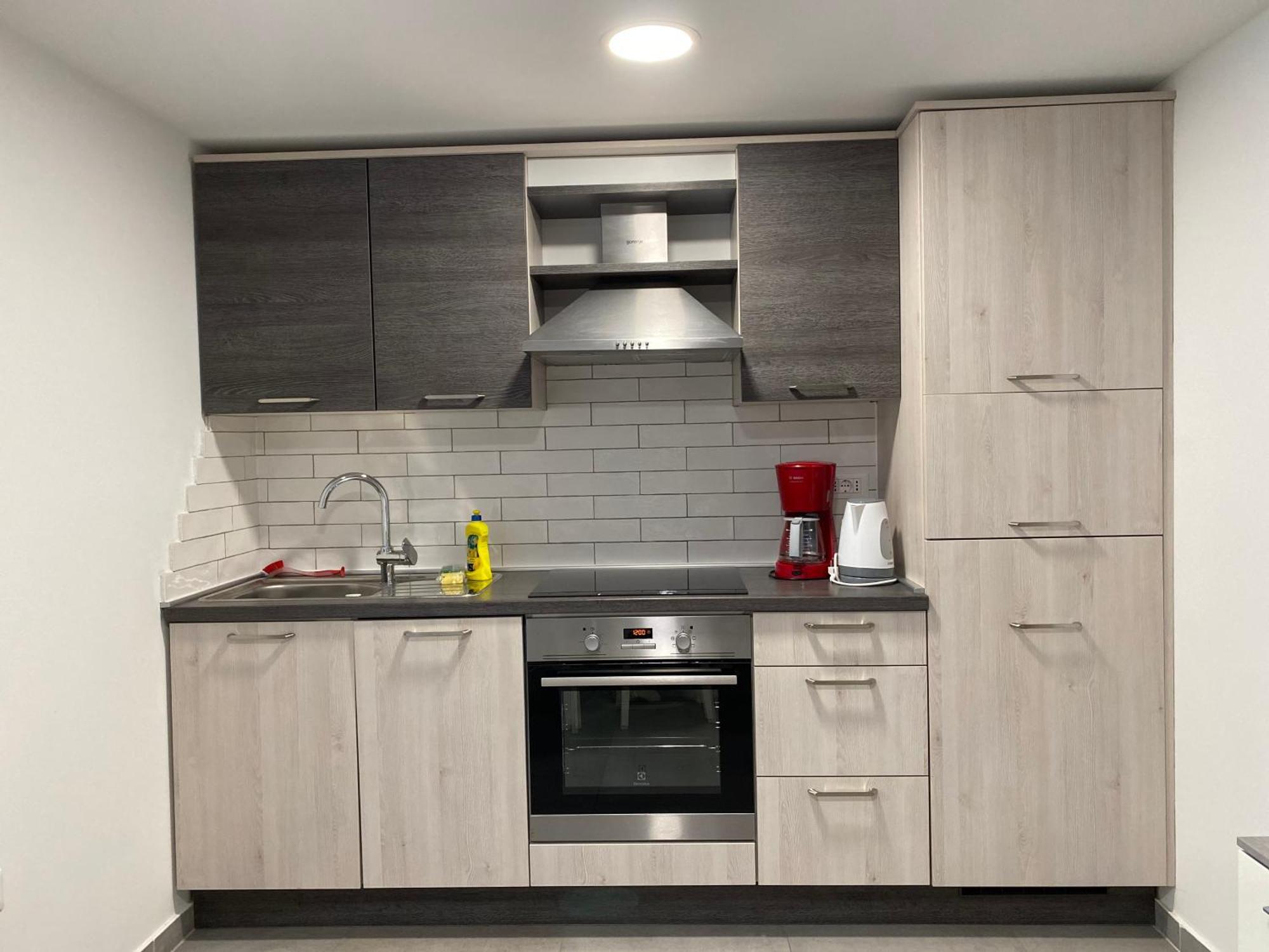 Apartments Carpe Diem Примоштен Номер фото